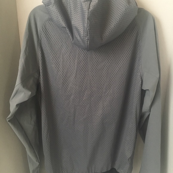 Men’s Adidas Windbreaker - Picture 3 of 6